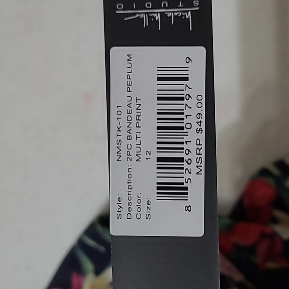 NWT Nicole Miller 2 piece navy floral swimsuit size 12 - Picture 6 of 7